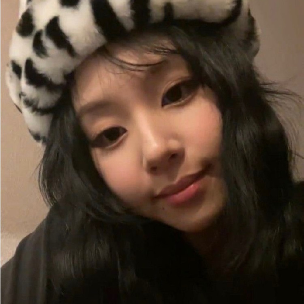 Meet your Posher, Chae